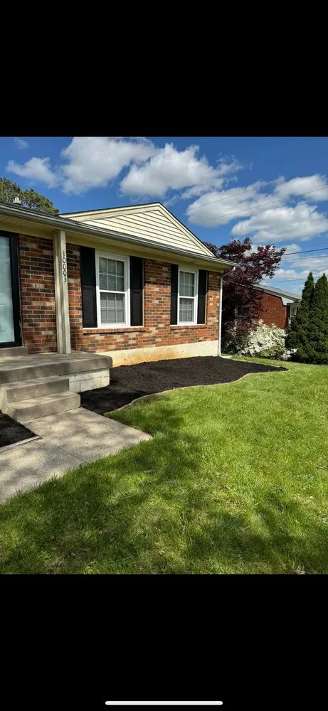 Professional landscape design for beautiful yards in Pewee Valley, KY by Flournoy Lawn And Landscaping