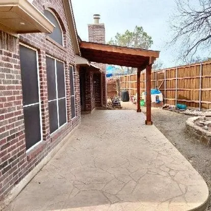 Trusted lawn care service with custom design in Highland Village, TX by Flower Mound Outdoor Services