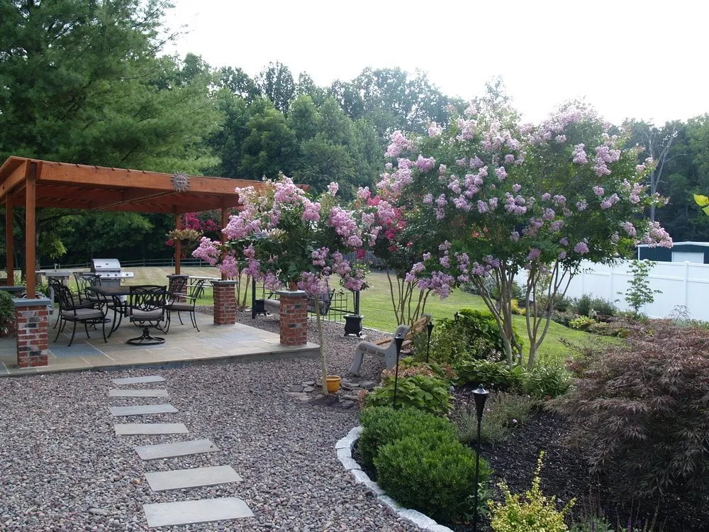 Local landscape design experts serving Gaithersburg, MD - Flower Valley Landscaping