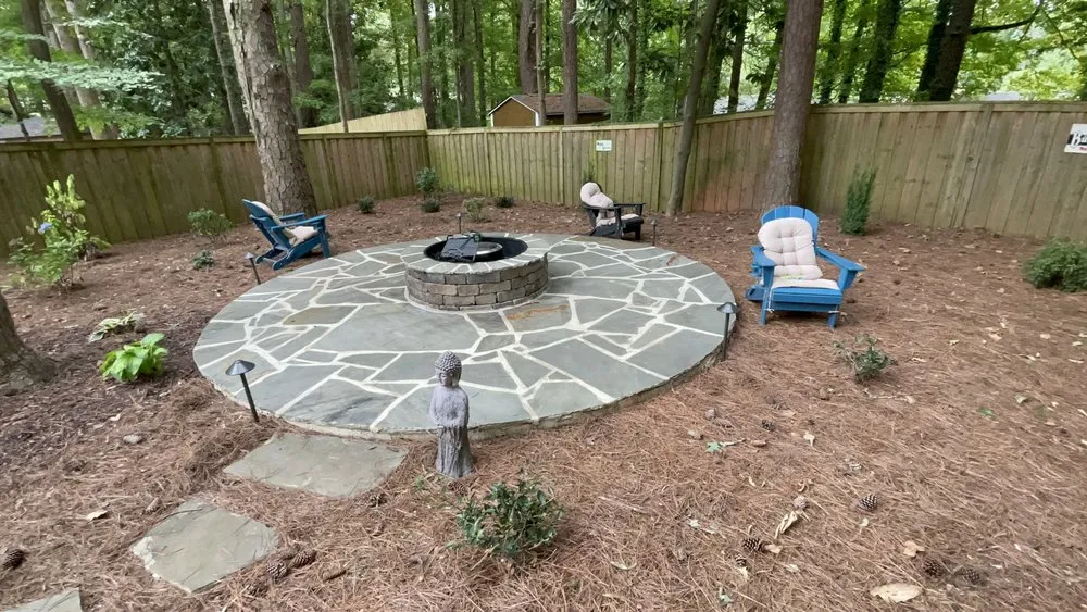 Top-rated landscape design with custom design in Atlanta, GA by Flowerbed Creations
