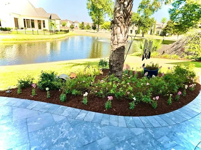 Local outdoor landscaping in Lafayette, LA by Flowergirls Gardening