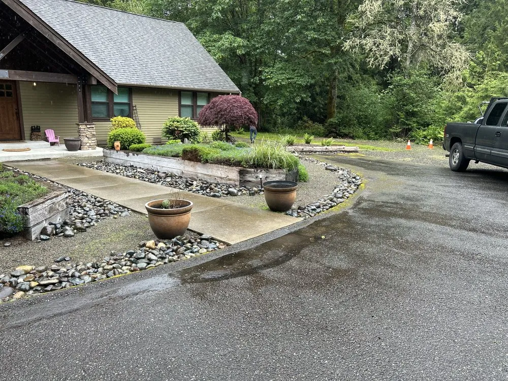 Affordable landscape design for beautiful yards across Bremerton, WA - Flowers And Colors Landscaping