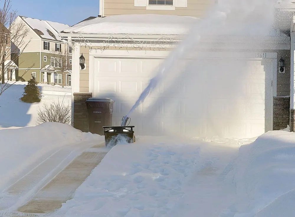 Affordable lawn mowing service experts serving Bremerton, WA - Flowers And Colors Landscaping