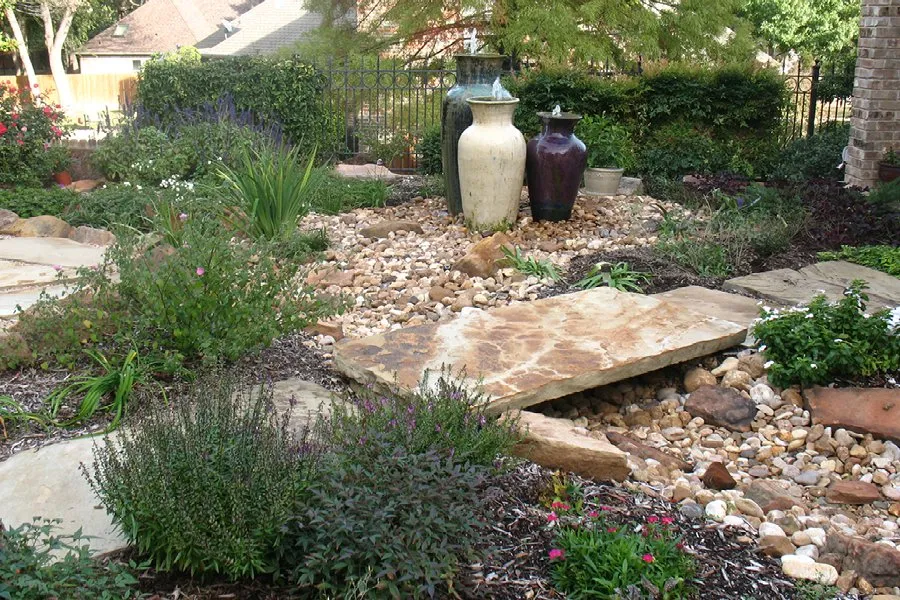 Reliable yard maintenance in Wylie, TX - Flowers' Gardens & Landscapes