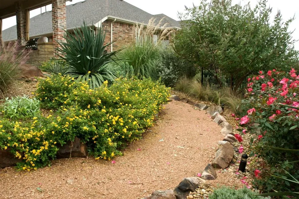 Top-rated yard maintenance for year-round maintenance across Wylie, TX - Flowers' Gardens & Landscapes