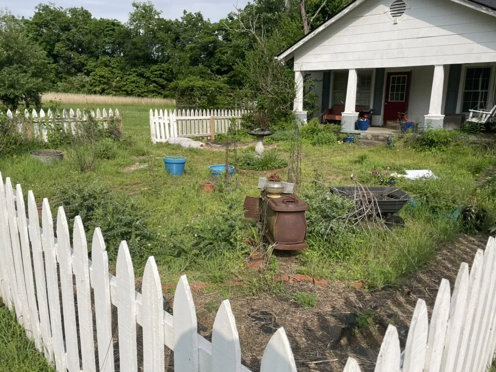 Affordable landscape installation experts serving Eagleville, TN - Flowers Landscaping