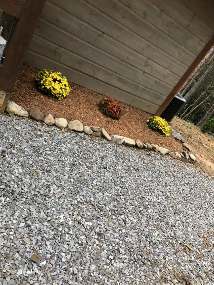 Expert lawn care service in Mineral Bluff, GA by Floyd’s Handymen & lawn