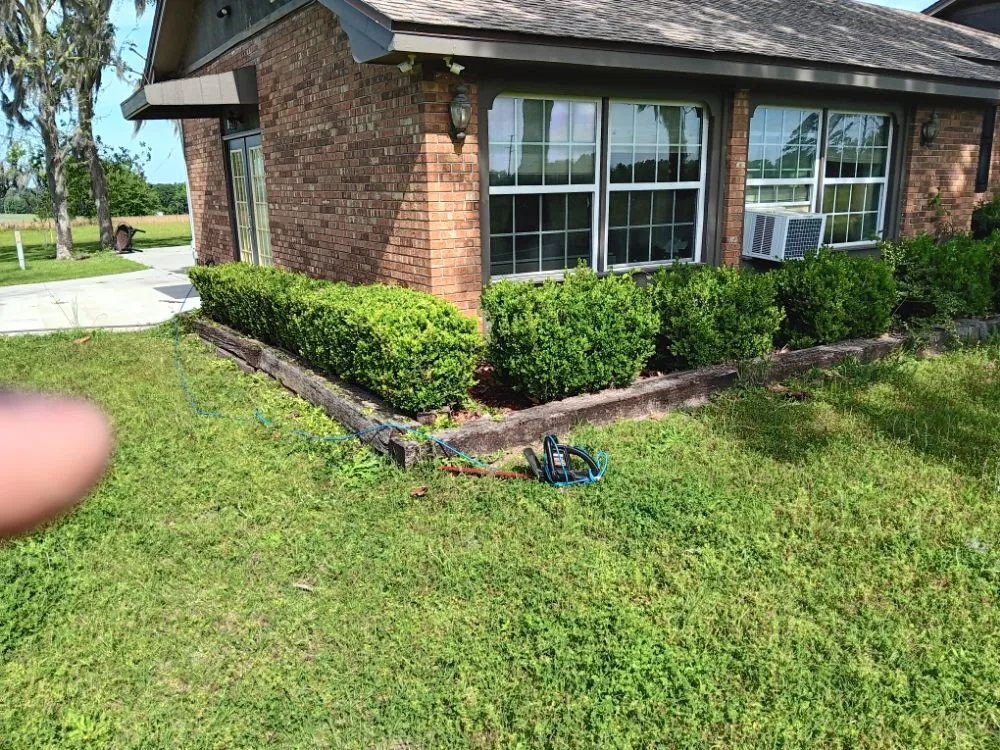 Custom garden landscaping for year-round maintenance in Madison, FL by Floyd's Home Services