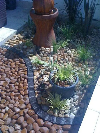 Expert residential landscaping for beautiful yards in East Earl, PA by Floyds Kingdom Landscape