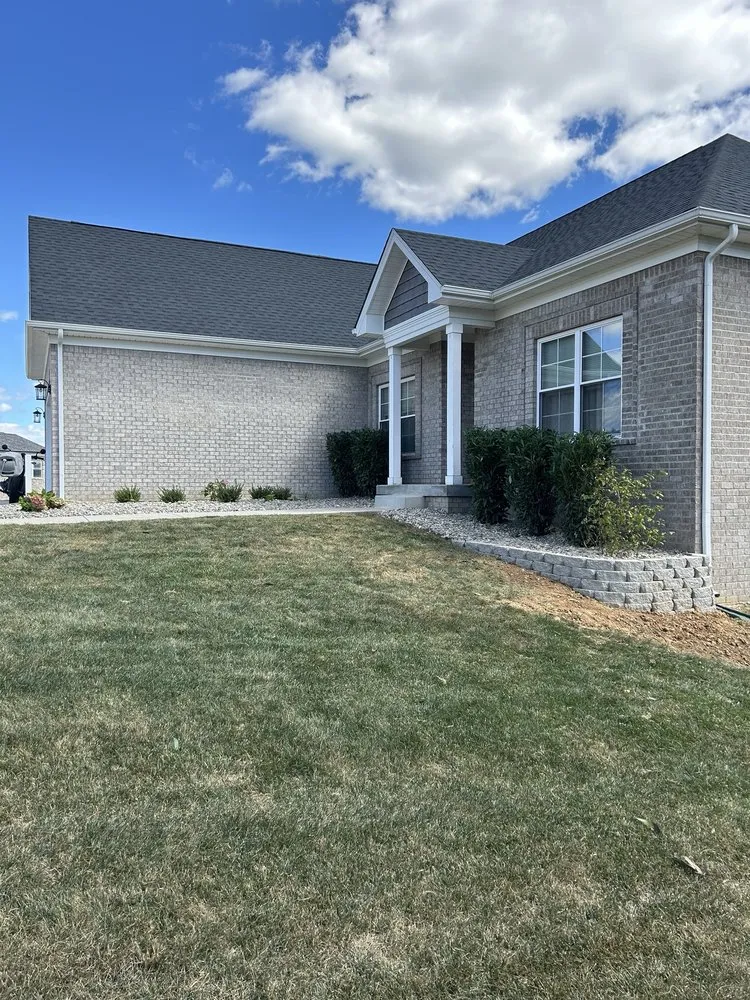 Expert residential landscaping in Shepherdsville, KY by Floyd’s Lawn Care