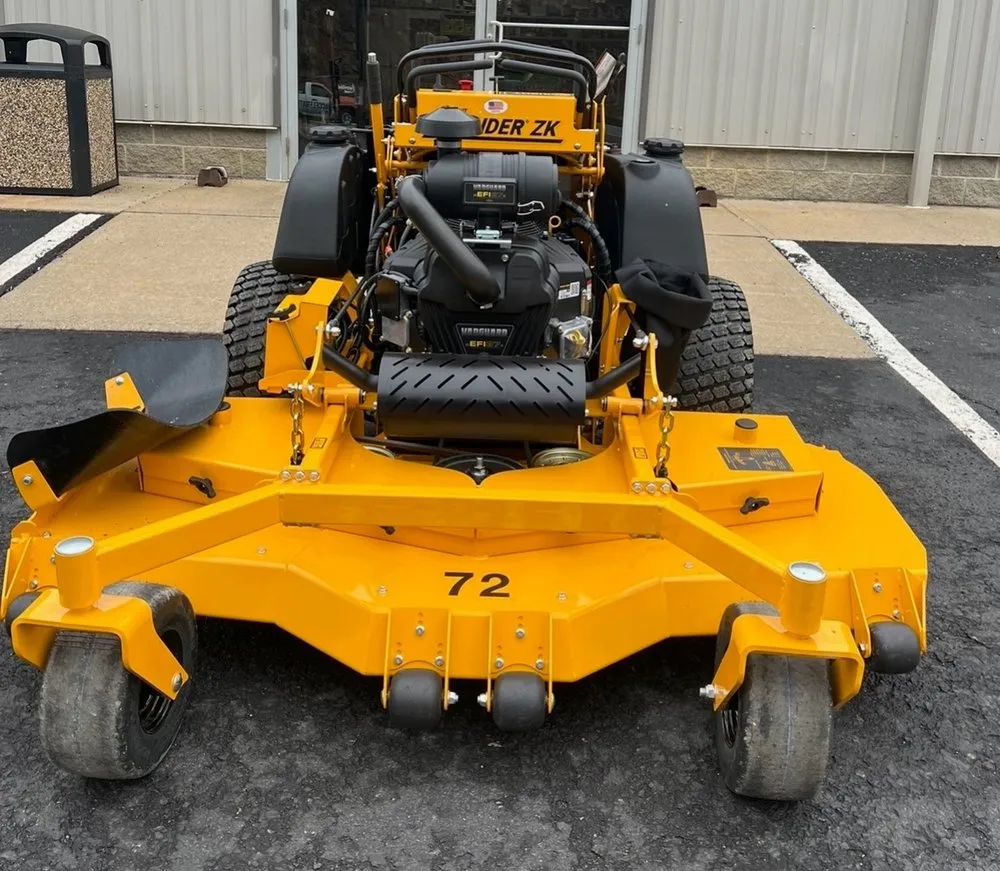 Top-rated yard maintenance experts serving Fairmont, WV - Floyd's Lawncare & Landscaping