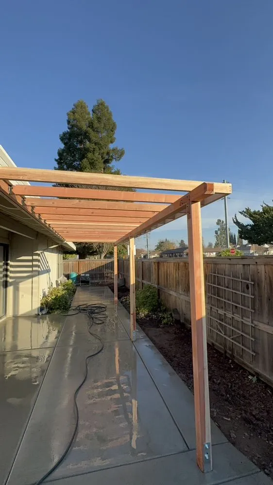 Local outdoor landscaping for year-round maintenance across Stockton, CA - Fluorescent Landscapes