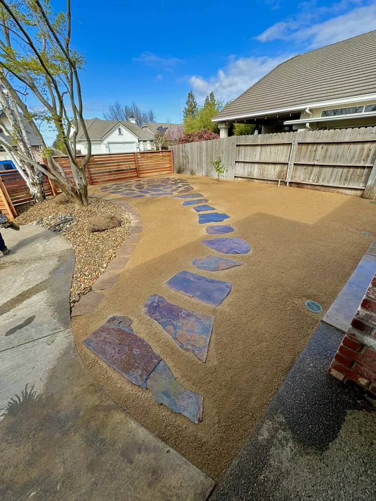 Reliable yard cleanup service experts serving Stockton, CA - Fluorescent Landscapes