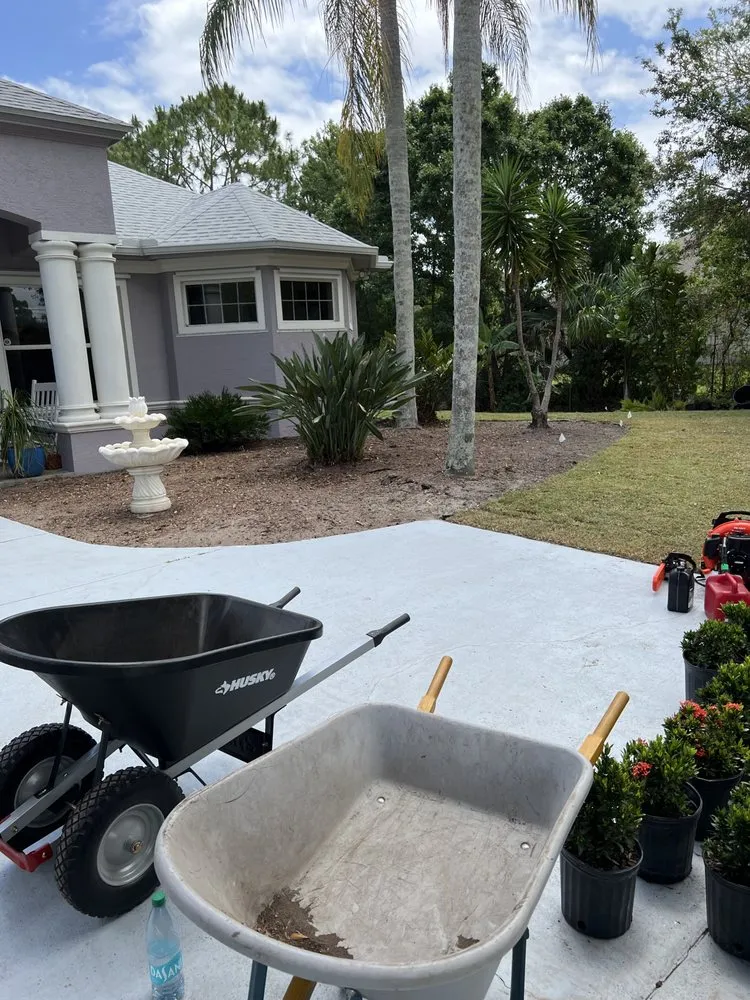 Custom landscape design experts serving Palm Bay, FL - Fluorescent Lawn Care