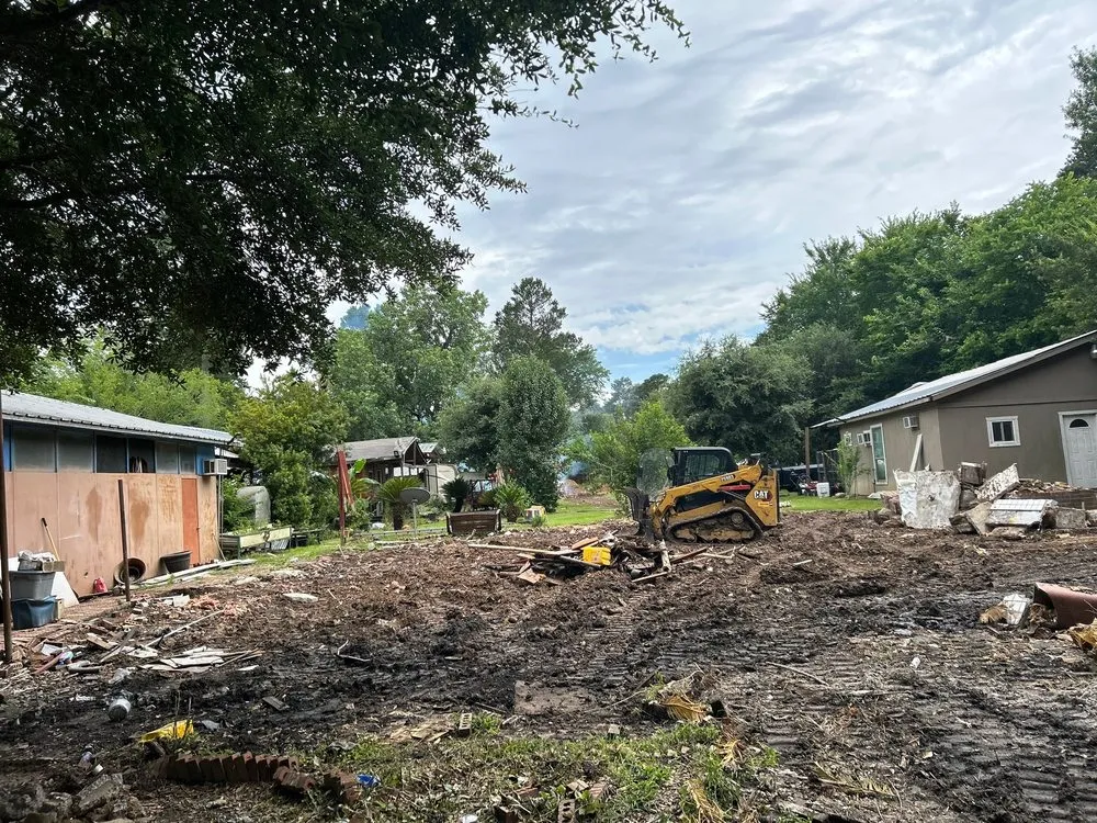 Expert yard maintenance in Pinehurst, TX by FLY Excavation & Land Clearing Services