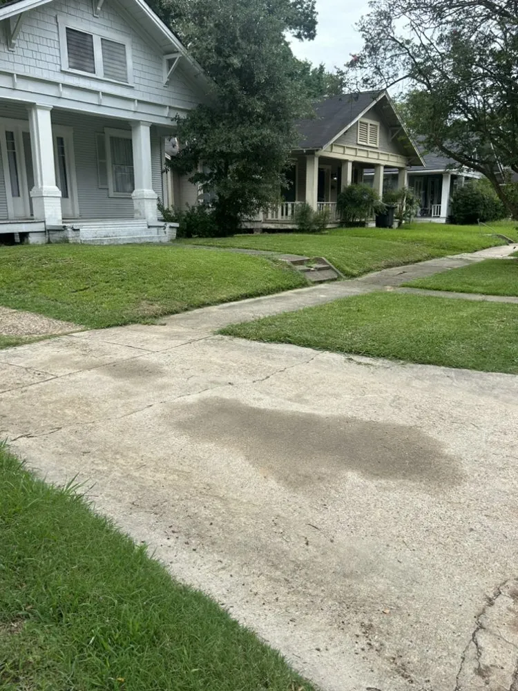 Reliable landscape installation with custom design in Shreveport, LA by Fly Lawn care
