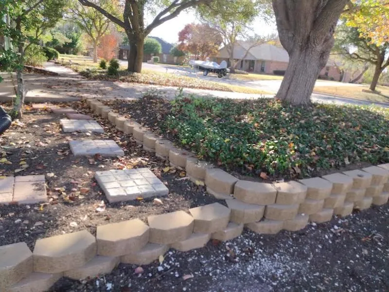 Custom yard maintenance near you in Abilene, TX by Flying H Scapes