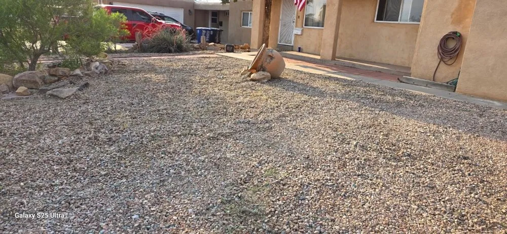 Professional landscaping services experts serving Albuquerque, NM - F&M Moverscape