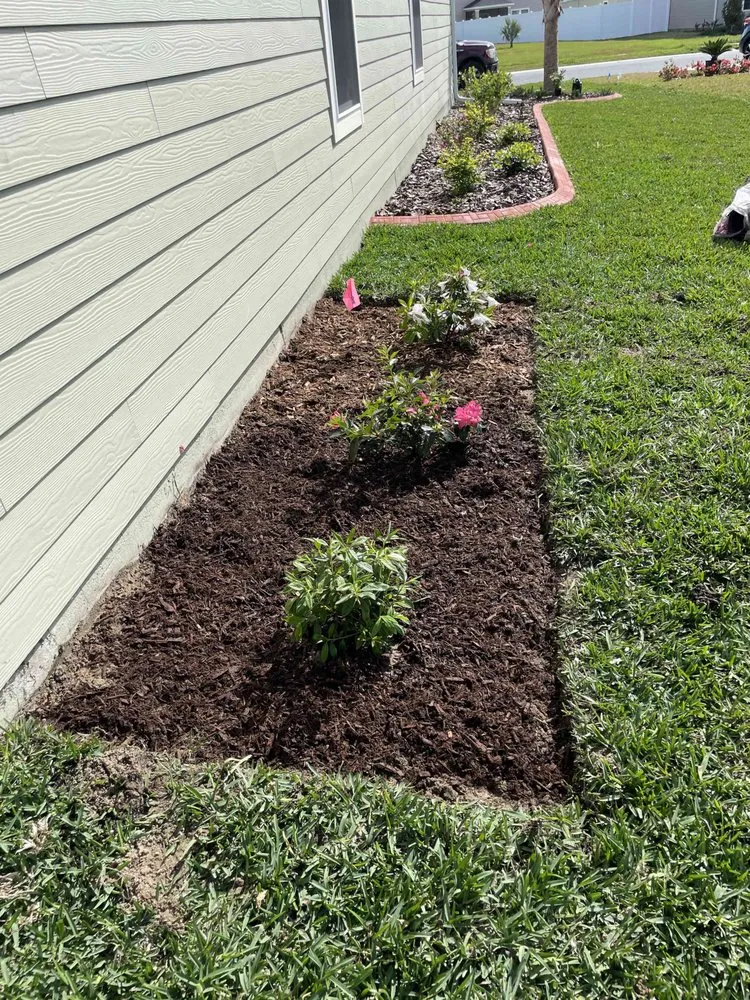 Custom outdoor landscaping experts serving Ocala, FL - FMB Lawn Care And Landscaping