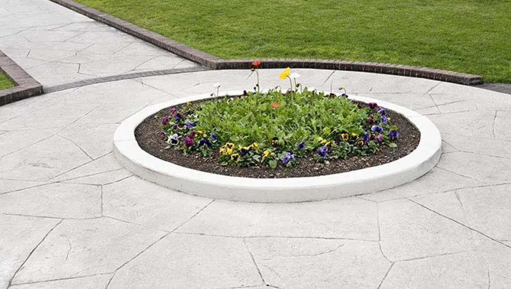 Custom garden landscaping in Hawthorne, NJ - FN Stone & Brick