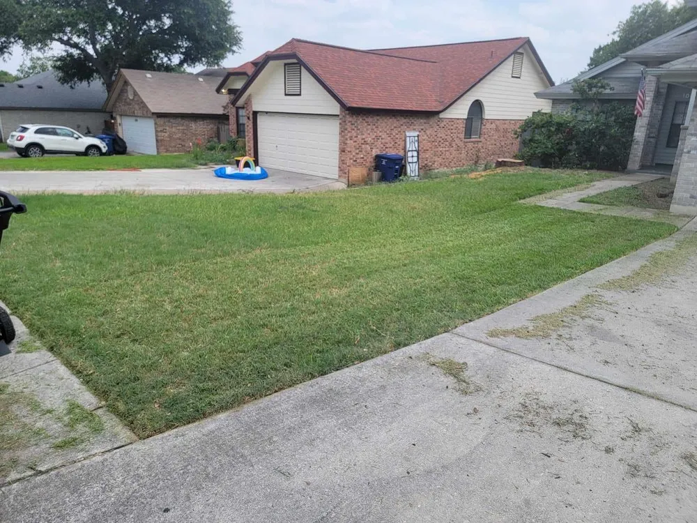 Expert outdoor landscaping experts serving San Antonio, TX - FNT Lawn Care