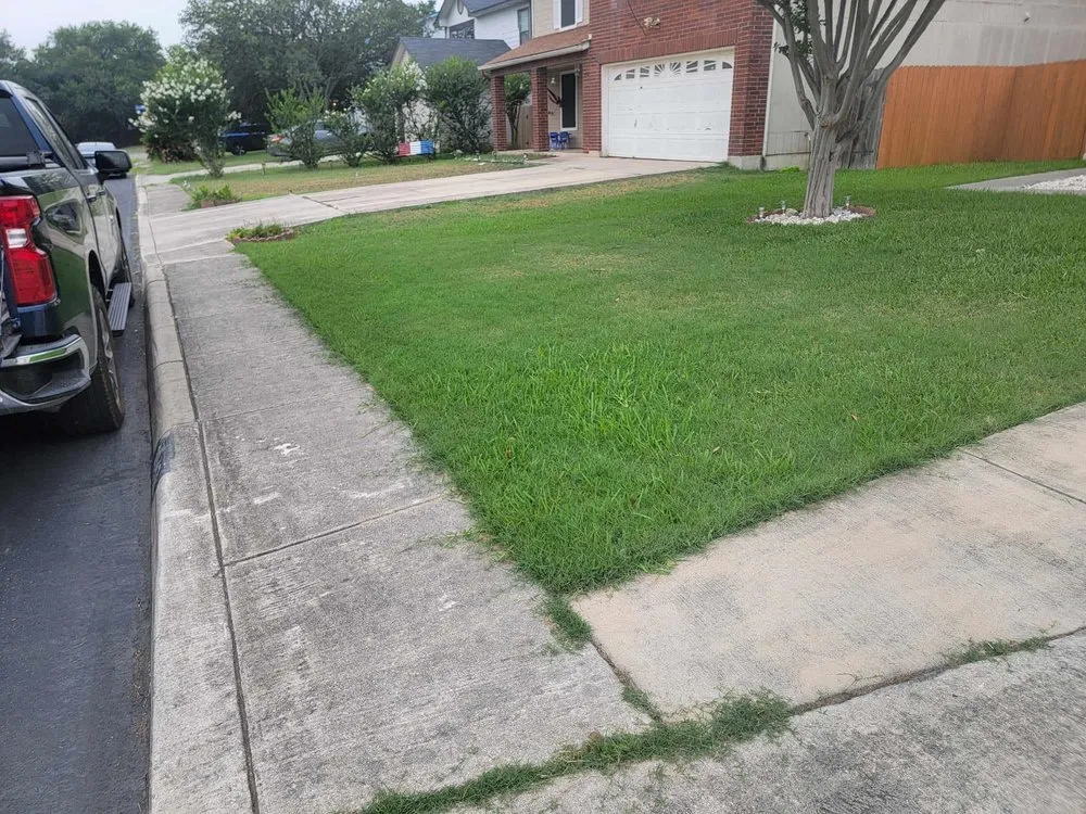 Professional landscape design in San Antonio, TX - FNT Lawn Care