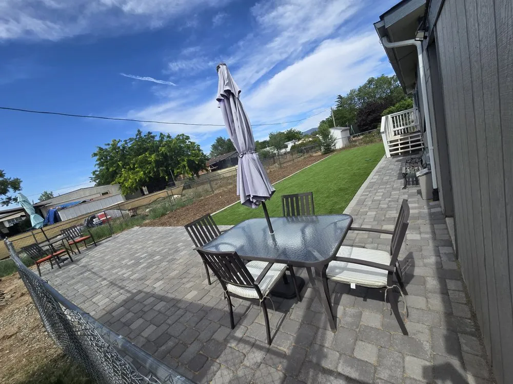 Top-rated garden landscaping for year-round maintenance in Paulden, AZ by FOAK Landscaping