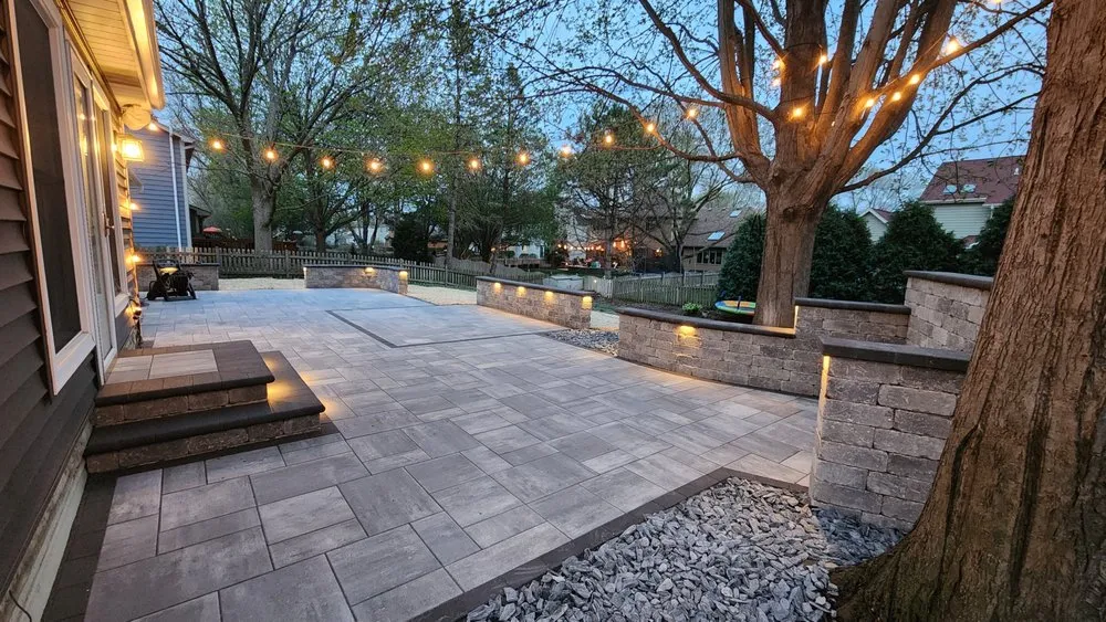 Reliable outdoor landscaping experts serving Aurora, IL - Fobras Landscaping Company