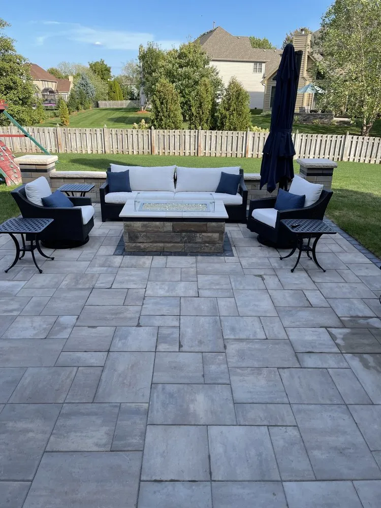 Trusted yard maintenance in Aurora, IL - Fobras Landscaping Company