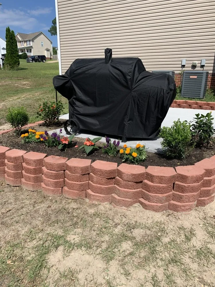 Affordable lawn mowing service in Spring Lake, NC - Focal point landscaping