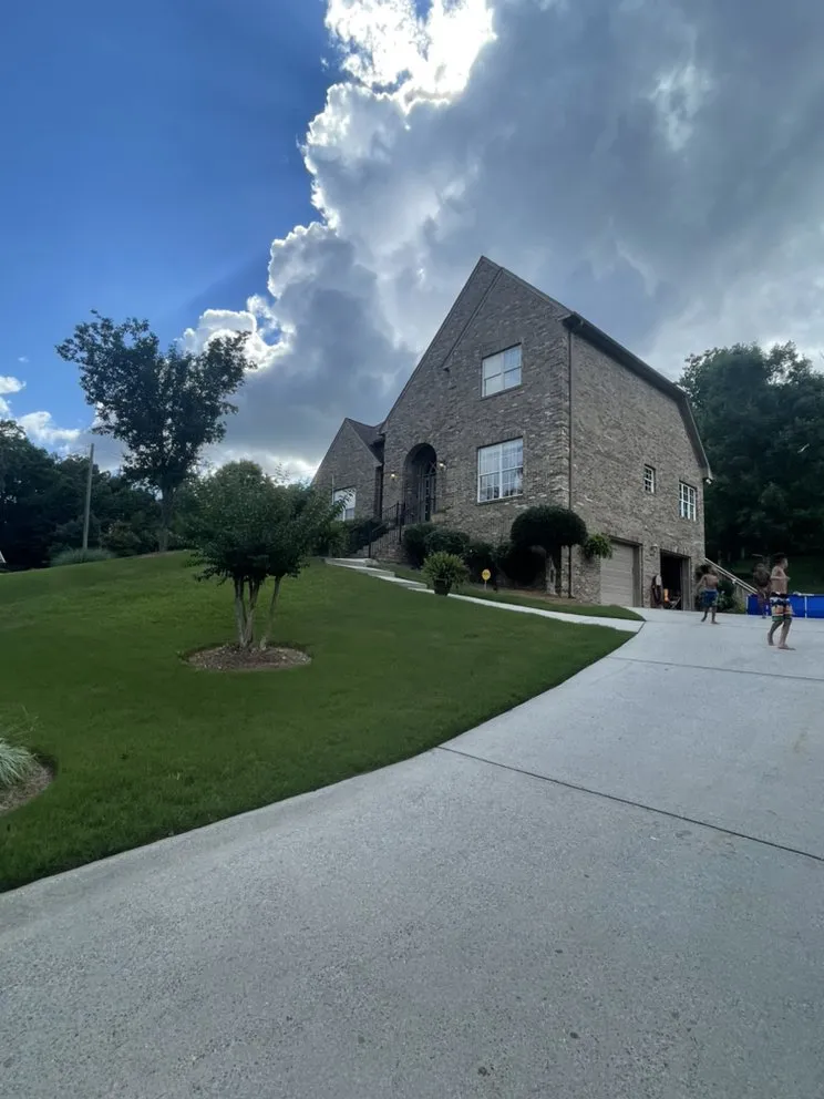 Local outdoor landscaping experts serving Trussville, AL - Focus Lawn And Pressure Washing