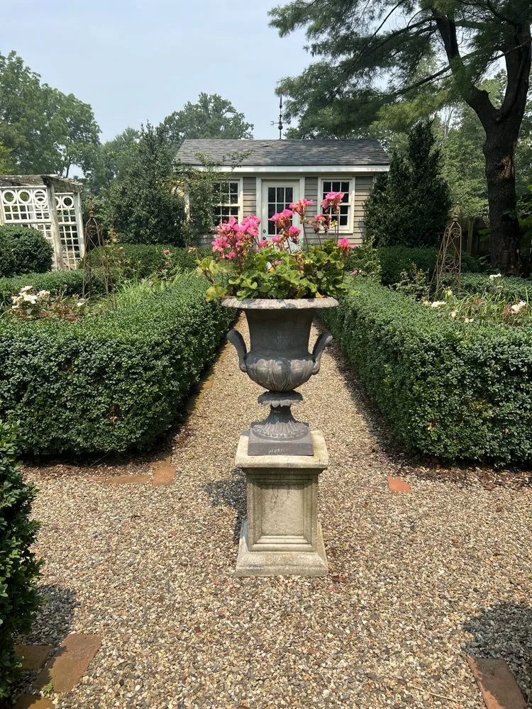 Top-rated garden landscaping in Mendham, NJ - Foerster Landscape