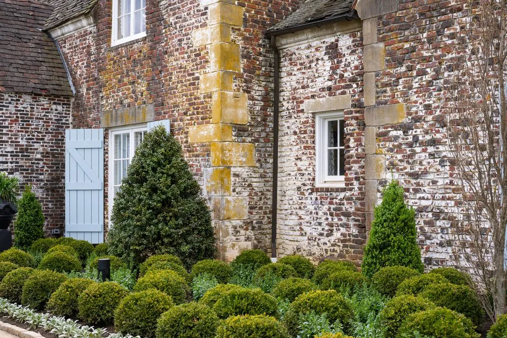 Top-rated garden landscaping in Mendham, NJ by Foerster Landscape