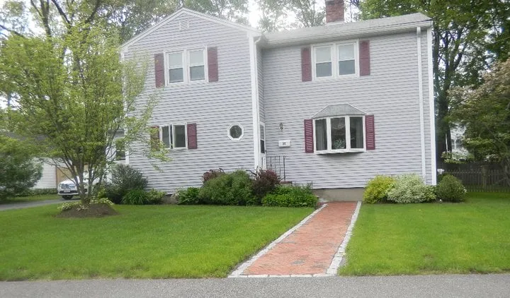Professional yard cleanup service in Norwood, MA - Folan's Landscaping, Inc.