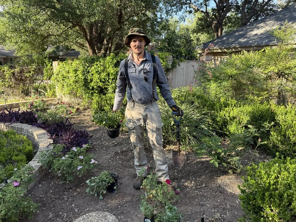 Trusted lawn mowing service for outdoor upgrades across Lubbock, TX - Foley Does It