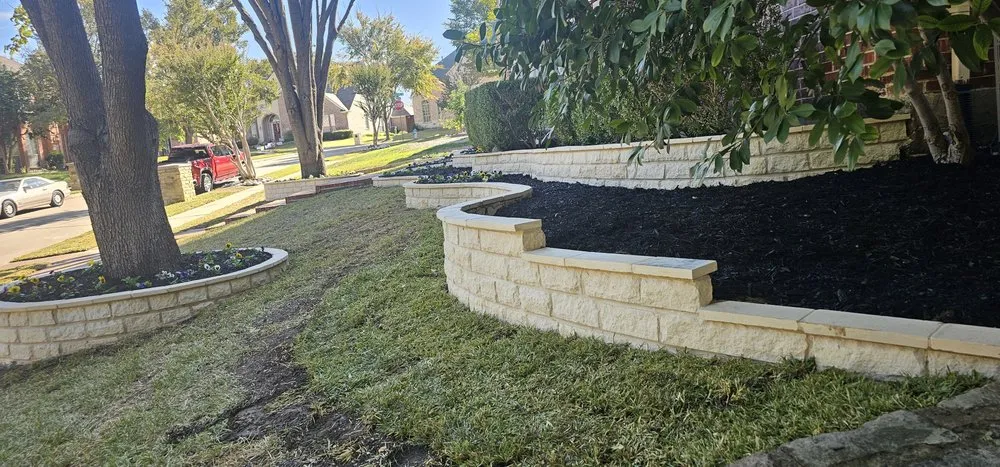Affordable outdoor landscaping for beautiful yards in Plano, TX by Folis Lawn And Landscape