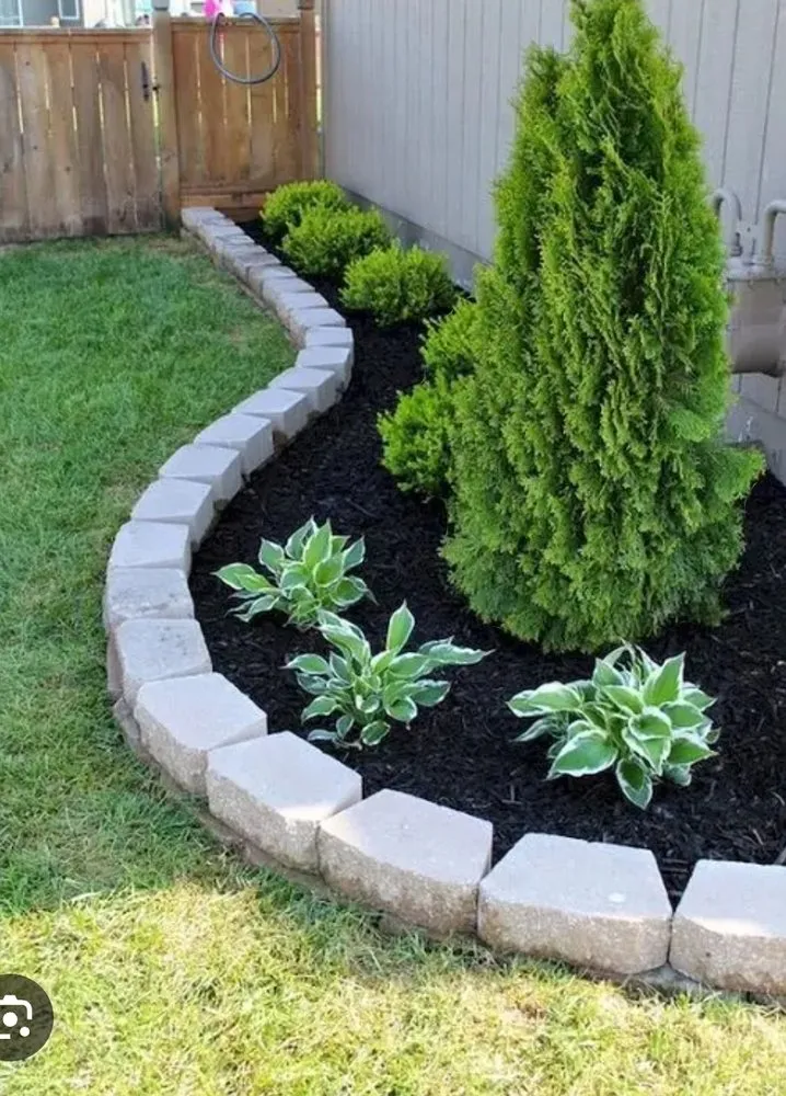 Reliable yard maintenance in Plano, TX by Folis Lawn And Landscape