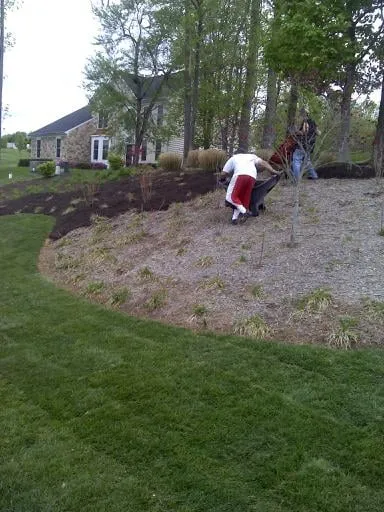 Professional lawn mowing service for residential properties in Baltimore, MD by Folk Mobile