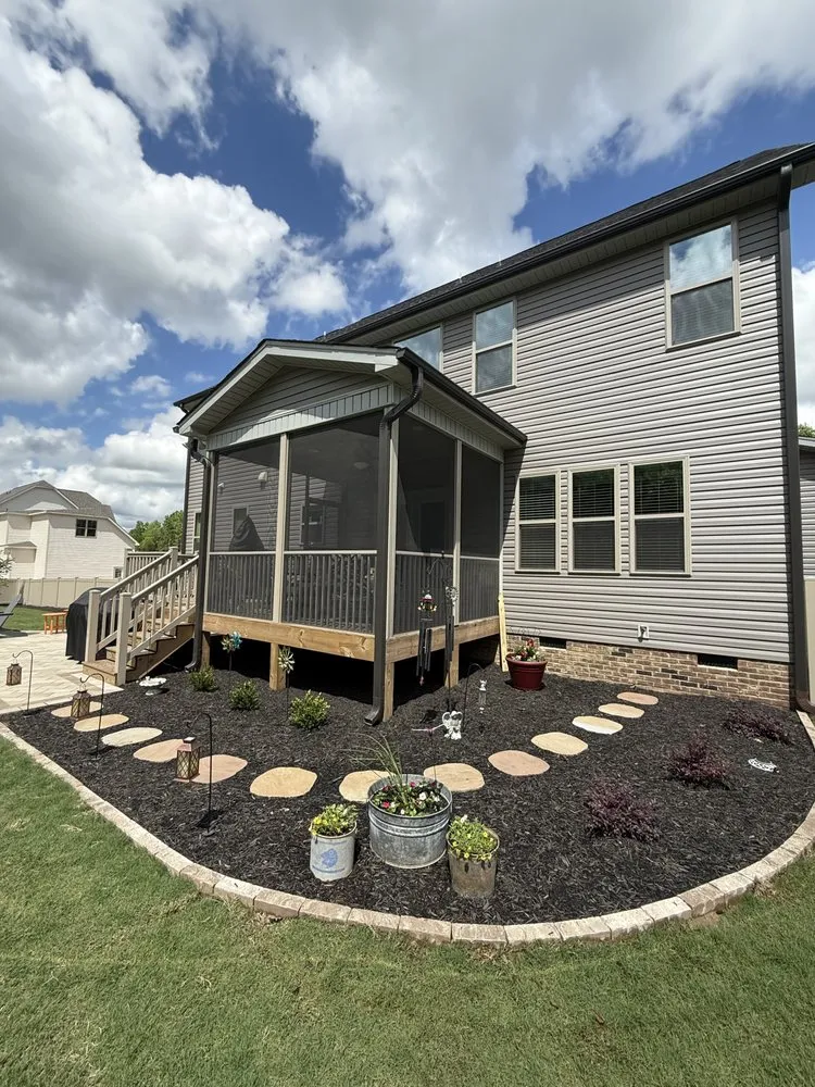 Top-rated outdoor landscaping for year-round maintenance in Raleigh, NC by Folksy Custom Landscapes