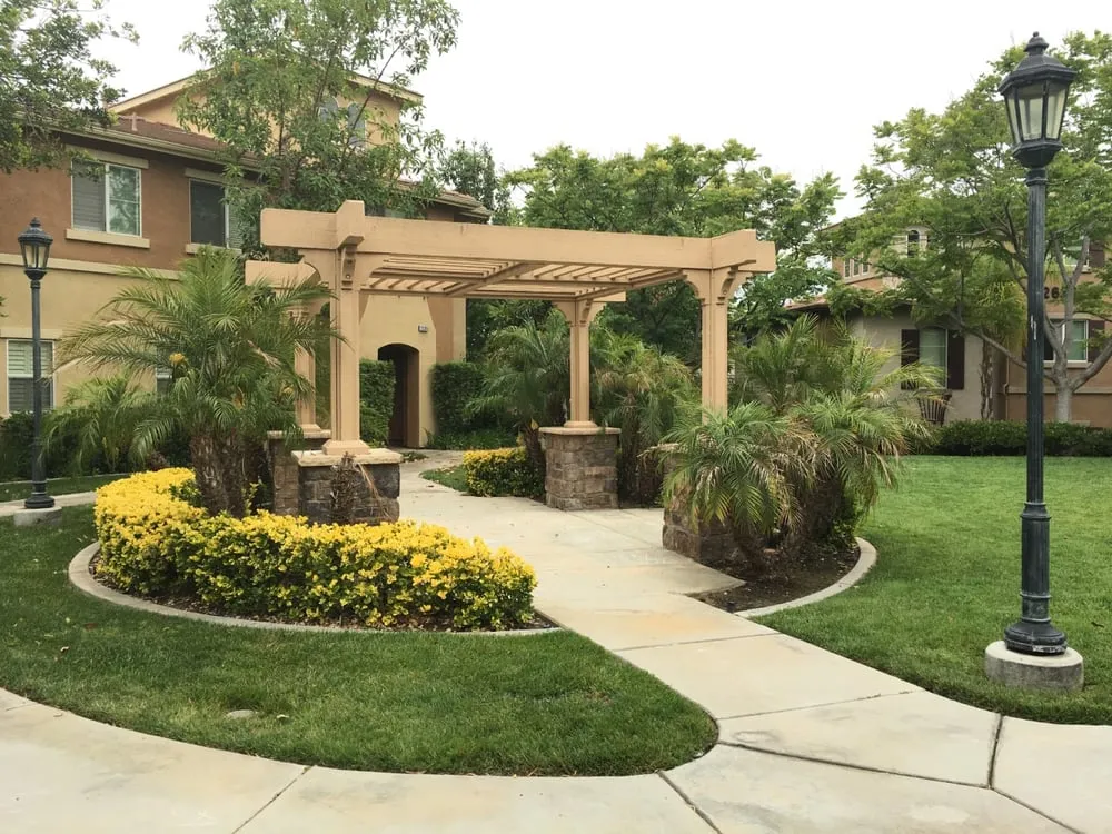 Professional landscape design experts serving Folsom, CA - Folsom Landscaping Pro's