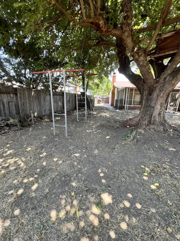 Expert landscaping services for homes in Citrus Heights, CA by Folsom Lawn care And cleanup