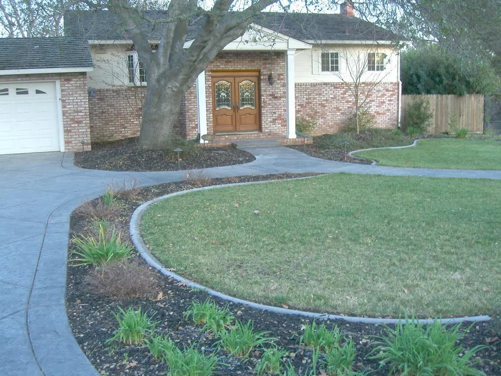 Trusted lawn care service experts serving Folsom, CA - Folsom Lawn Service