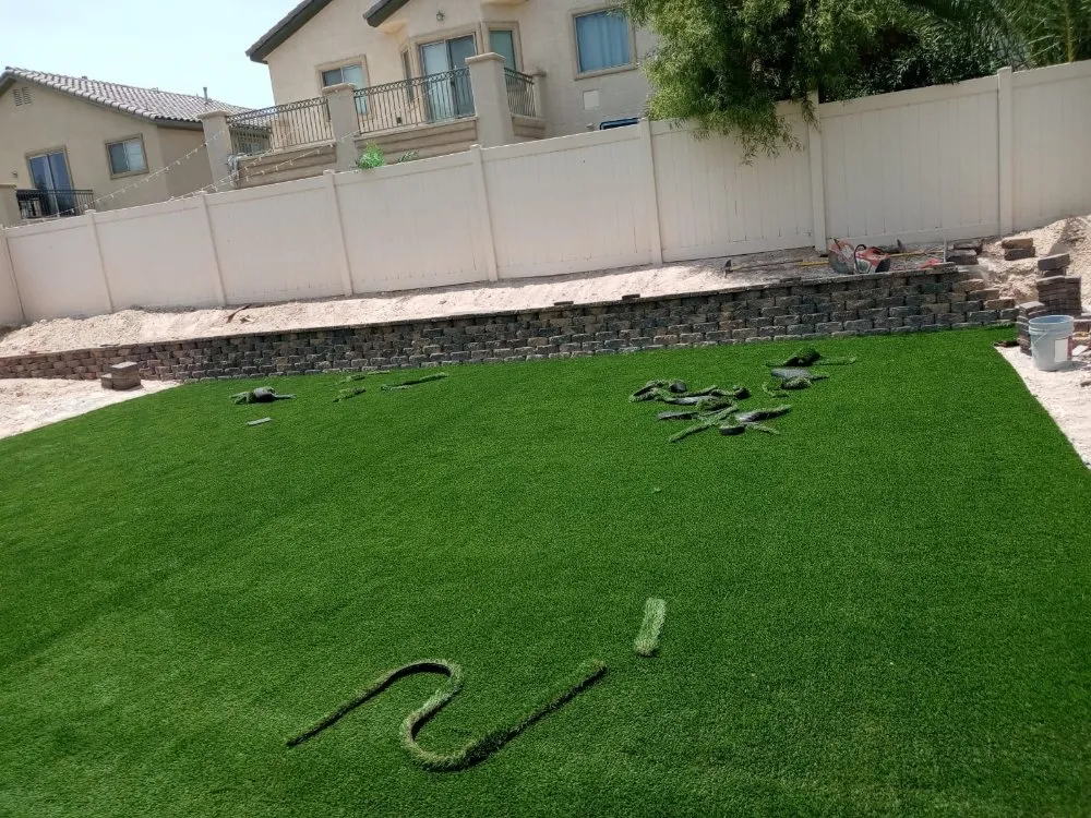 Custom outdoor landscaping in Las Vegas, NV by Fonzi Landscaping