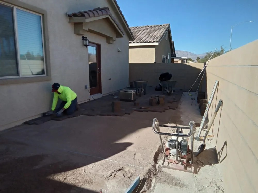 Custom landscape installation experts serving Las Vegas, NV - Fonzi Landscaping
