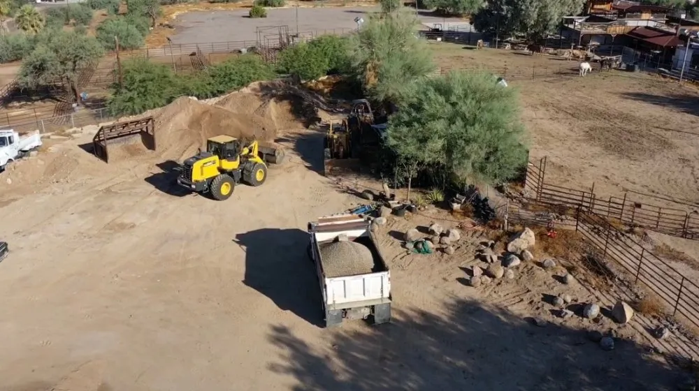 Custom lawn mowing service experts serving Cave Creek, AZ - Foothills Granite