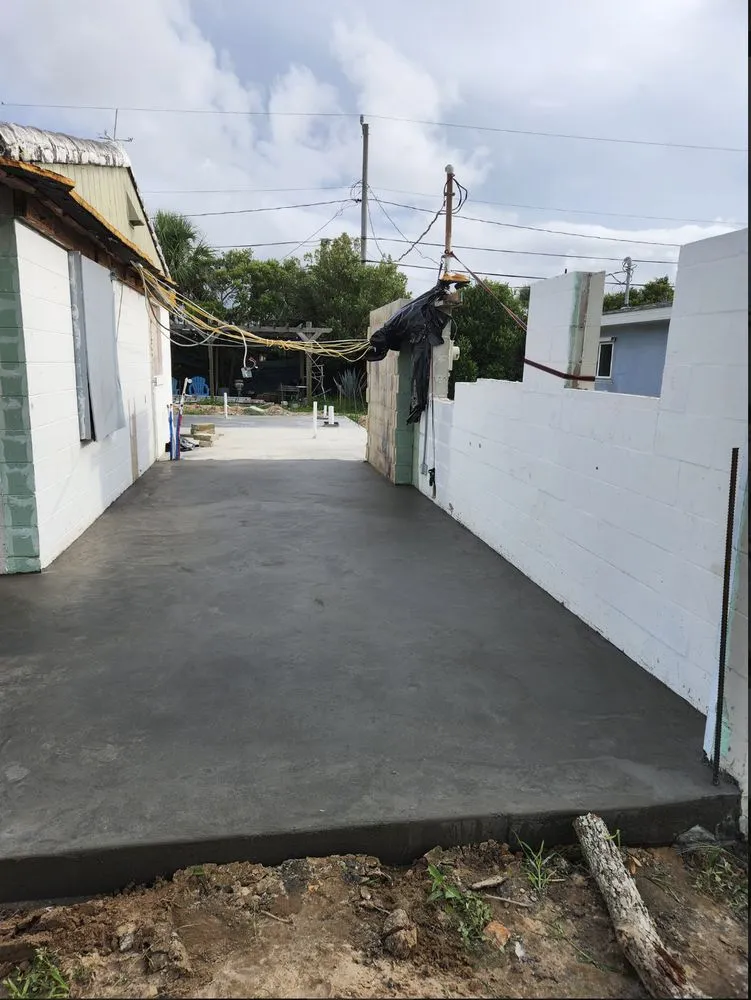 Custom landscape design for homes across South Daytona, FL - Footman Do It