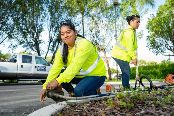 For Ever Green Landscape Services Logo