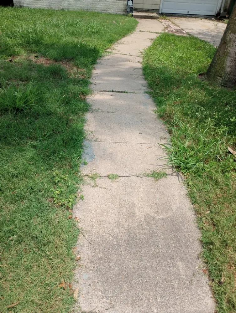 Reliable landscape installation for beautiful yards across Springtown, TX - For Heaven's Sake Mowing