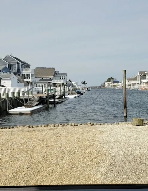 Custom yard maintenance in Brick, NJ by For-Shore Weed Control