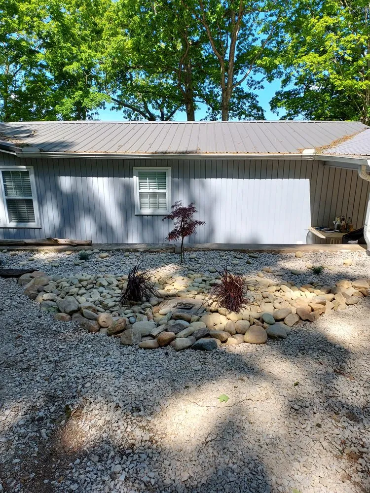 Expert garden landscaping experts serving Byrdstown, TN - Ford Lawn Care